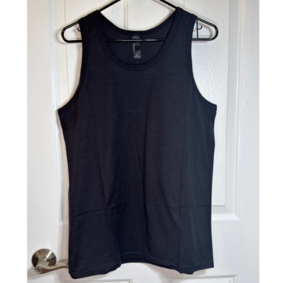 NEW Hanes Men's Black Tank Top - Picture 1 of 4